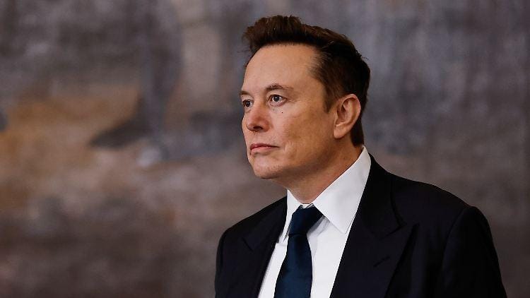 - Jakie plany miał Musk dla ChatGPT?