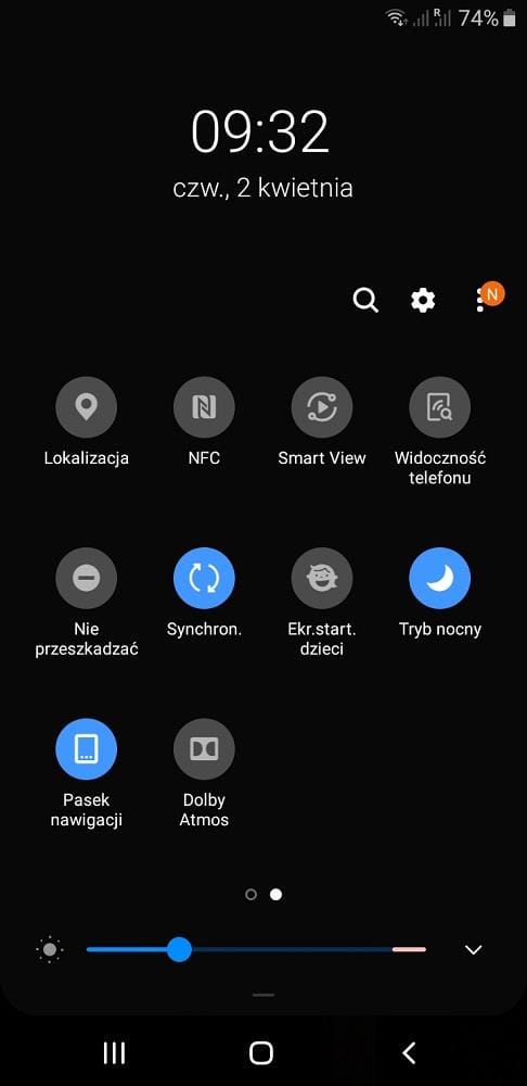 Jakie są najlepsze sposoby na oszczędzanie baterii w smartfonie?