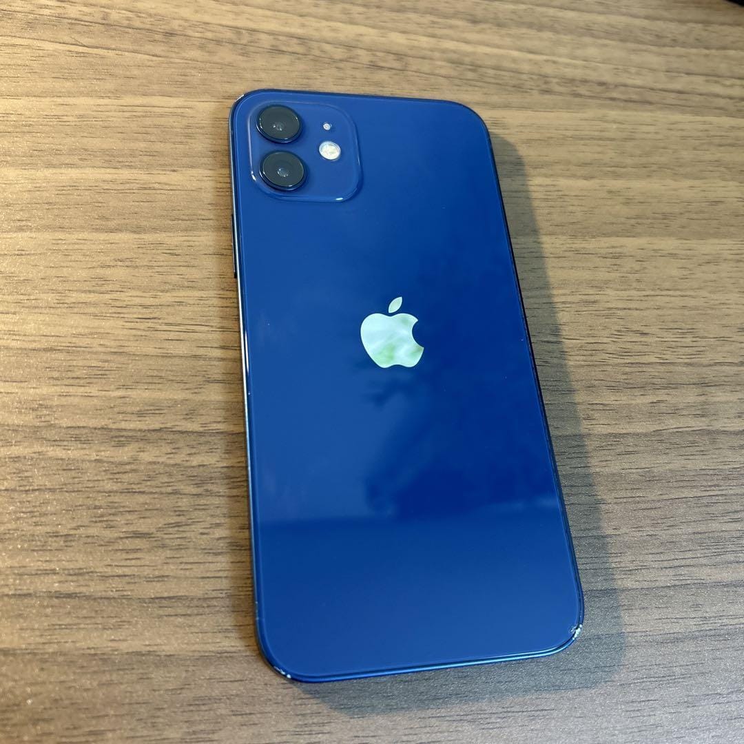 Czy warto kupić używanego iPhone’a? Na co zwrócić uwagę?